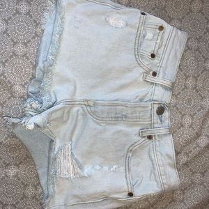 Vintage LEVI light wash jean shorts